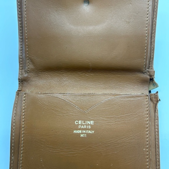 Celine wallet with snap and kiss lock. - Picture 5 of 8